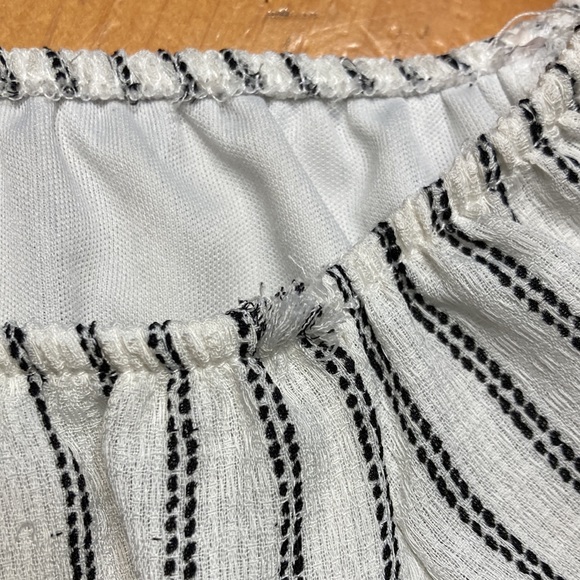 Altar'd State Off Shoulder Crop Top - Picture 11 of 11